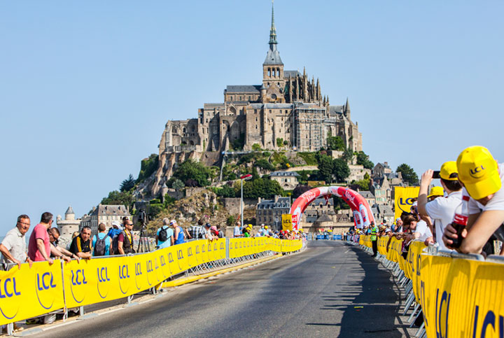 Le Tour de France au Château des Briottières
